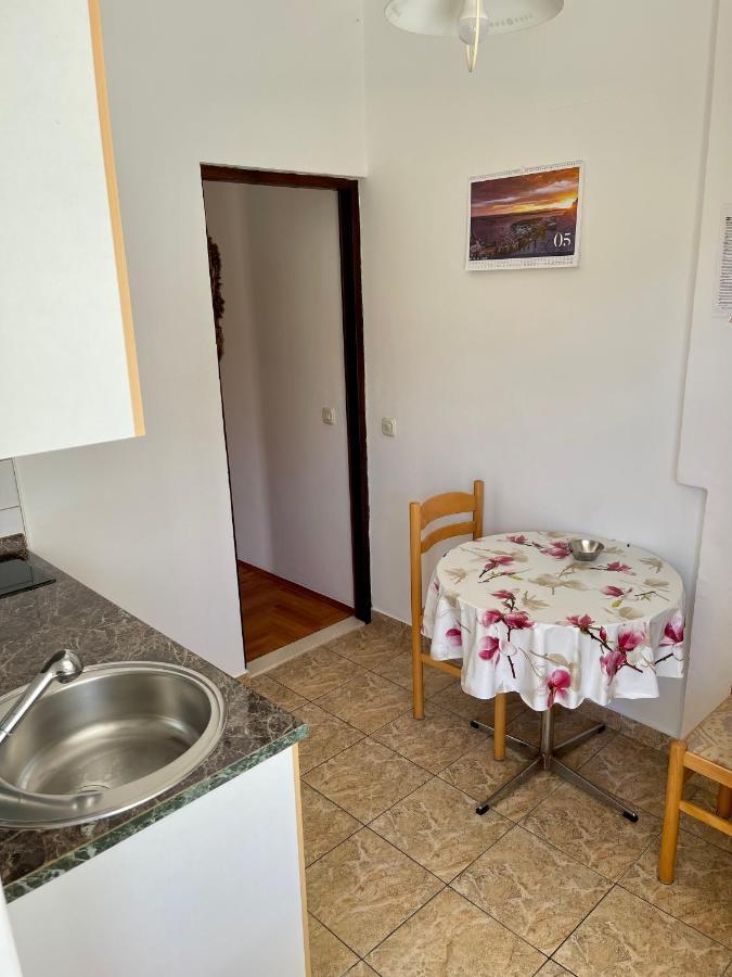 Rooms & Apartments Tepsa - Centre Đảo Hvar Ngoại thất bức ảnh