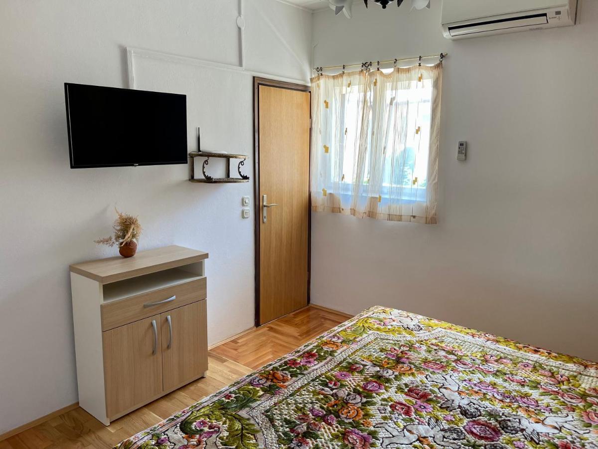 Rooms & Apartments Tepsa - Centre Đảo Hvar Ngoại thất bức ảnh