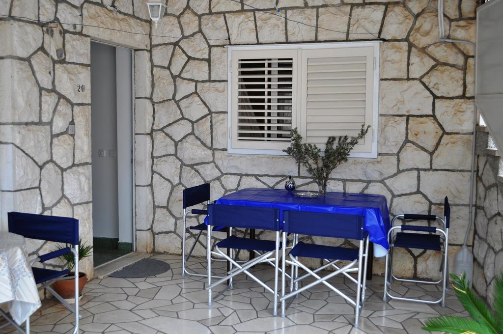 Rooms & Apartments Tepsa - Centre Đảo Hvar Ngoại thất bức ảnh