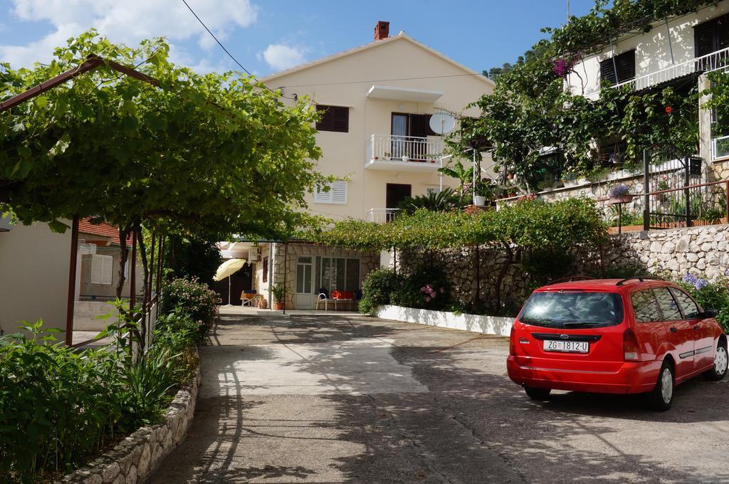 Rooms & Apartments Tepsa - Centre Đảo Hvar Ngoại thất bức ảnh