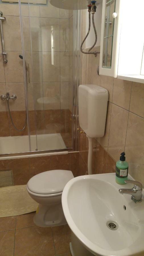 Rooms & Apartments Tepsa - Centre Đảo Hvar Ngoại thất bức ảnh