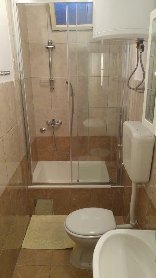 Rooms & Apartments Tepsa - Centre Đảo Hvar Ngoại thất bức ảnh