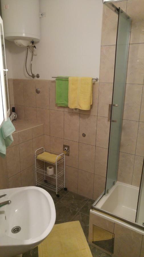 Rooms & Apartments Tepsa - Centre Đảo Hvar Ngoại thất bức ảnh