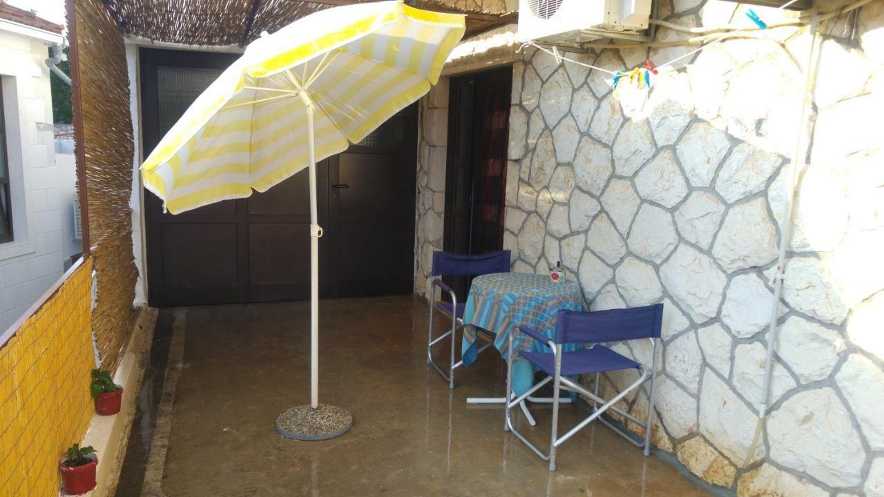 Rooms & Apartments Tepsa - Centre Đảo Hvar Ngoại thất bức ảnh